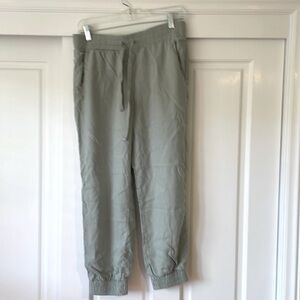 Cloth & Stone pull on joggers, Size S